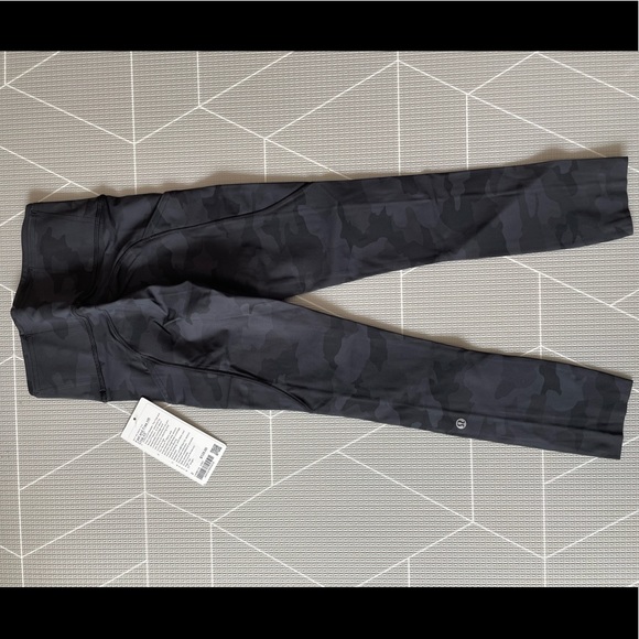 NWT Lululemon Fast & Free High-Rise Crop 23” - Heritage 364 Camo Deep Co… - Picture 2 of 4